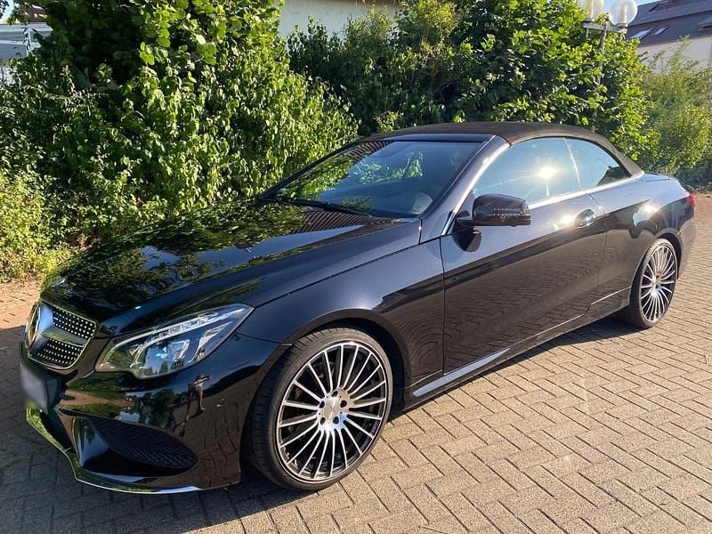 Gebraucht Mercedes E350 AMG 252 PS (185 kW) 2014 Schwarz Cabrio