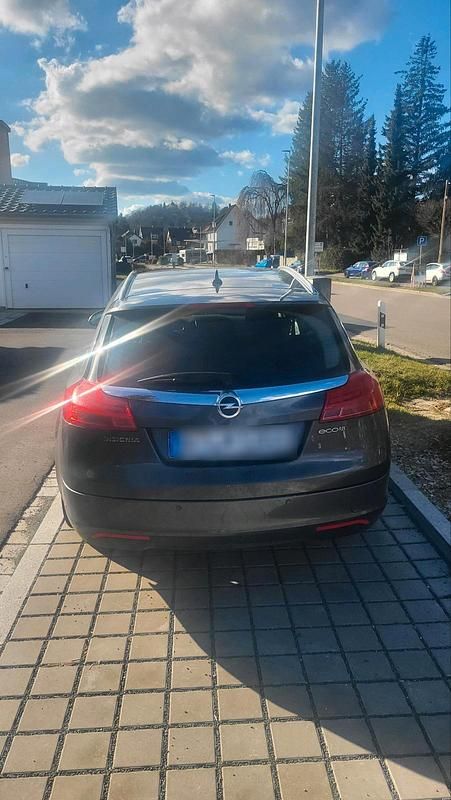 Gebraucht Opel Insignia 160 PS (117 kW) 2011 Grau Kombi