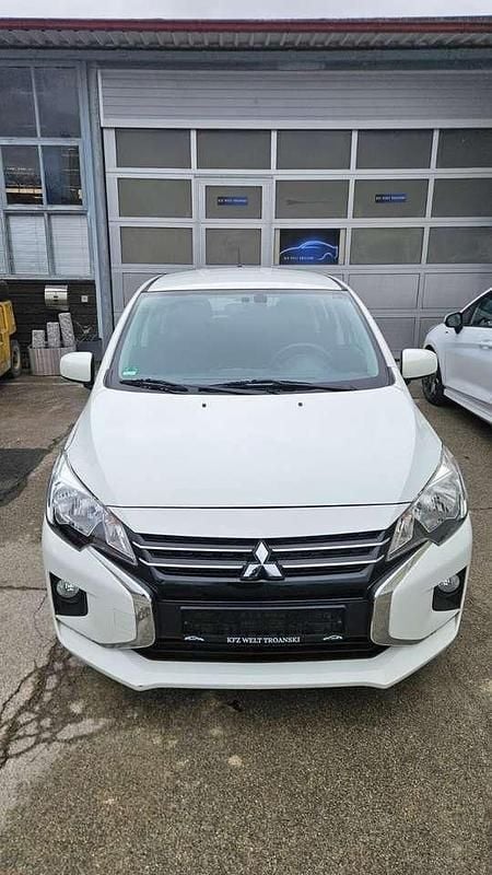 Gebraucht Mitsubishi Space Star Basis 71 PS (52 kW) 2020 Islandweiss (s) Kleinwagen