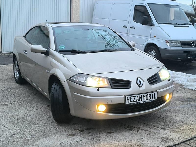 Gebraucht Renault Mégane Cabriolet 130 PS (95 kW) 2007 Gold Cabrio