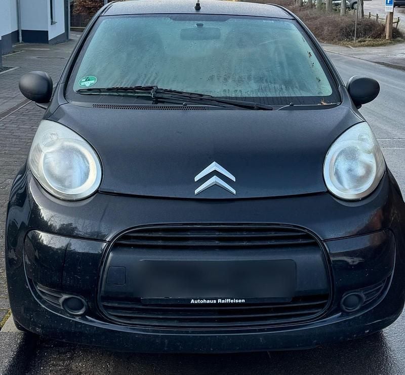 Schwarz Gebraucht 2010 Citroën C1 Kleinwagen | 800 € (Guter Preis) - Bild 1/4