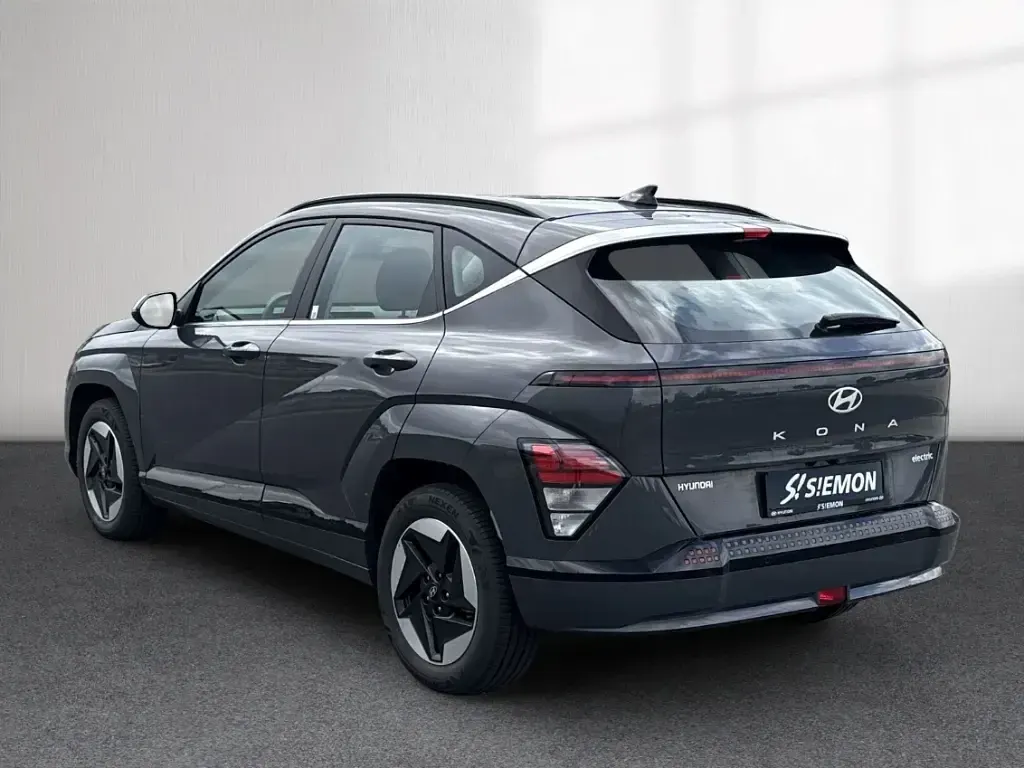 Gebraucht Hyundai Kona Select 114 kW (156 PS) 2025 Mic (grau SUV