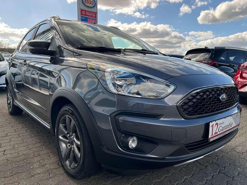 Gebraucht Ford Ka Plus Active 86 PS (63 kW) 2019 Grau Kleinwagen