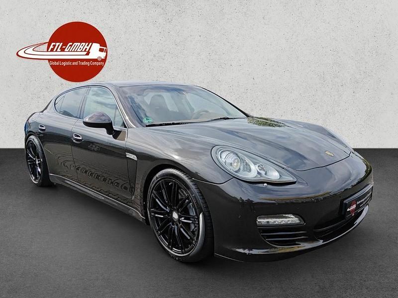 Gebraucht Porsche Panamera Sport 250 PS (183 kW) 2012 Grau Limousine