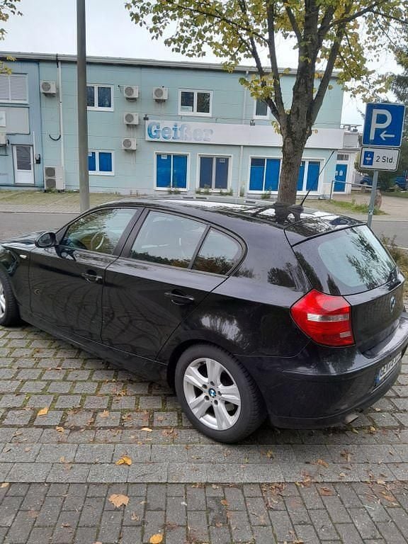 Schwarz Gebraucht 2008 BMW 118 Kleinwagen | 2.300 € (Superpreis) - Bild 1/4