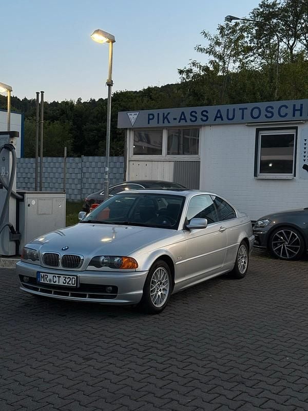 Grau Gebraucht 2000 BMW 320 Sport Line Coupé | 4.000 € (Guter Preis) - Bild 1/4