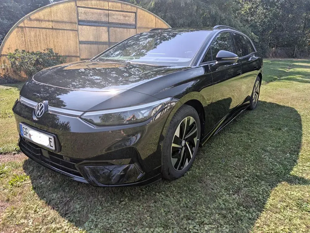 Gebraucht VW ID.7 Pro 210 kW (286 PS) 2025 Schwarz Kombi
