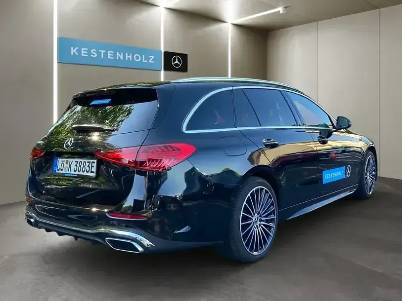 Gebraucht Mercedes C300e AMG line 313 PS (230 kW) 2025 Schwarz Limousine