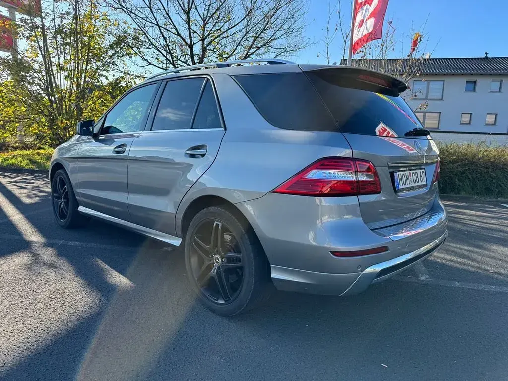 Gebraucht Mercedes ML350 AMG 258 PS (189 kW) 2014 Grau SUV