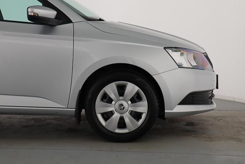 Gebraucht Skoda Fabia Cool Plus 60 PS (44 kW) 2017 Silber Kleinwagen