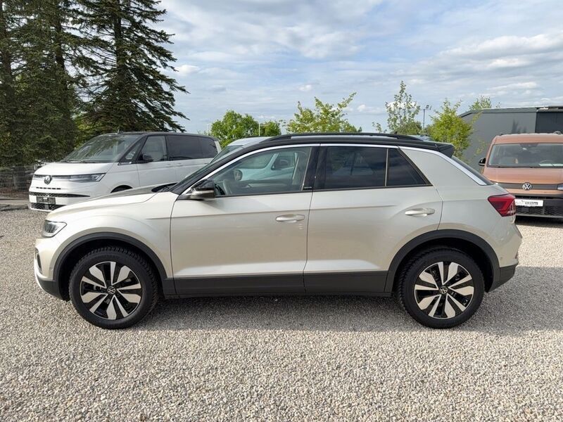 Gebraucht VW T-Roc Move 116 PS (85 kW) 2024 Ivory silver SUV