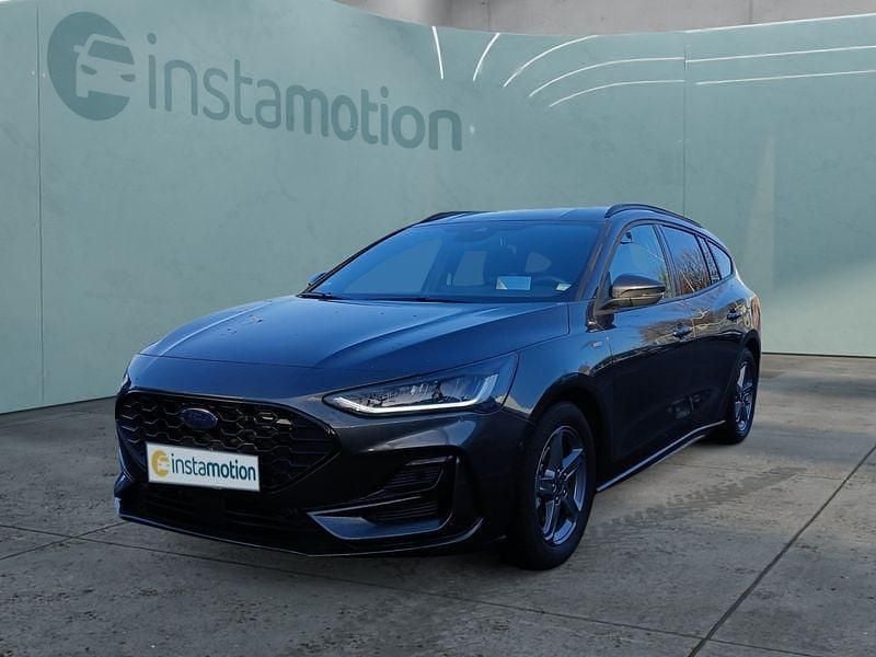 Grau Gebraucht 2024 Ford Focus ST-Line Kombi | 24.499 € (Fairer Preis) - Bild 1/4