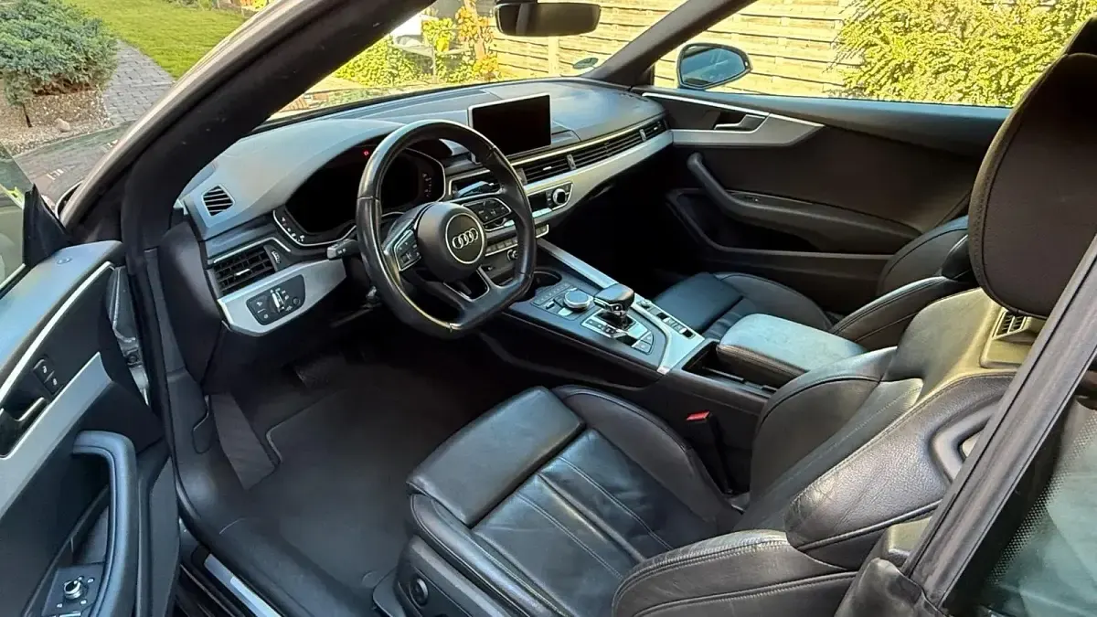 Używany Audi A5 Cabriolet 252 KM (185 kW) 2018 Szary Kabriolet