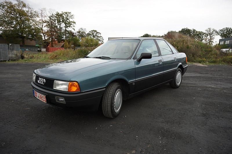 Gebraucht Audi 80 90 PS (66 kW) 1989 Blau Limousine
