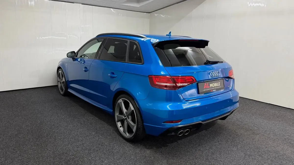 Gebraucht Audi A3 S-Line 190 PS (139 kW) 2017 Blau Kleinwagen