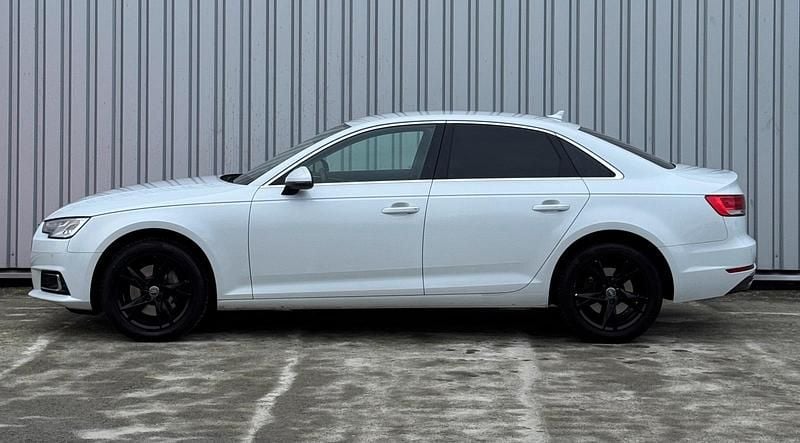 Gebraucht Audi A4 Ambiente 190 PS (139 kW) 2016 Weiß Limousine