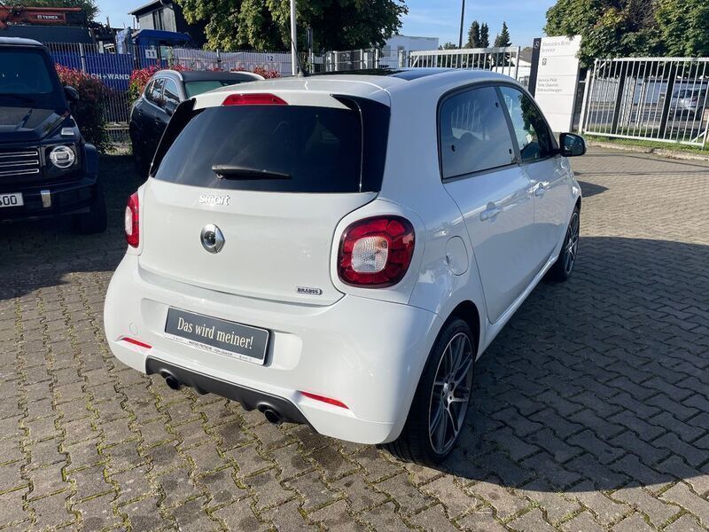 Gebraucht Smart ForFour Brabus Xclusive 109 PS (80 kW) 2017 Weiß Kleinwagen