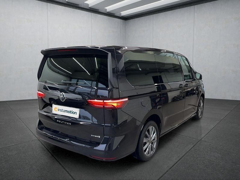 Usata VW Multivan 218 CV (160 kW) 2022 Nero Monovolume