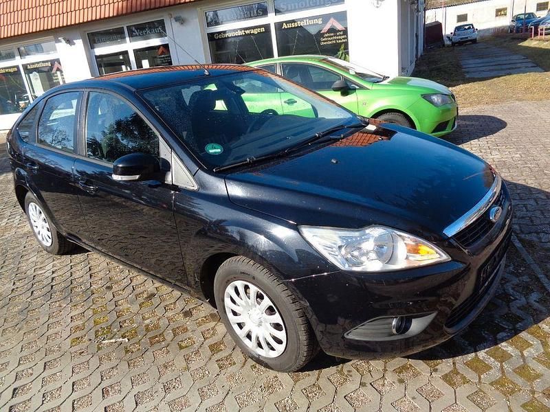 Usata Ford Focus 80 CV (58 kW) 2010 Nero Berlina