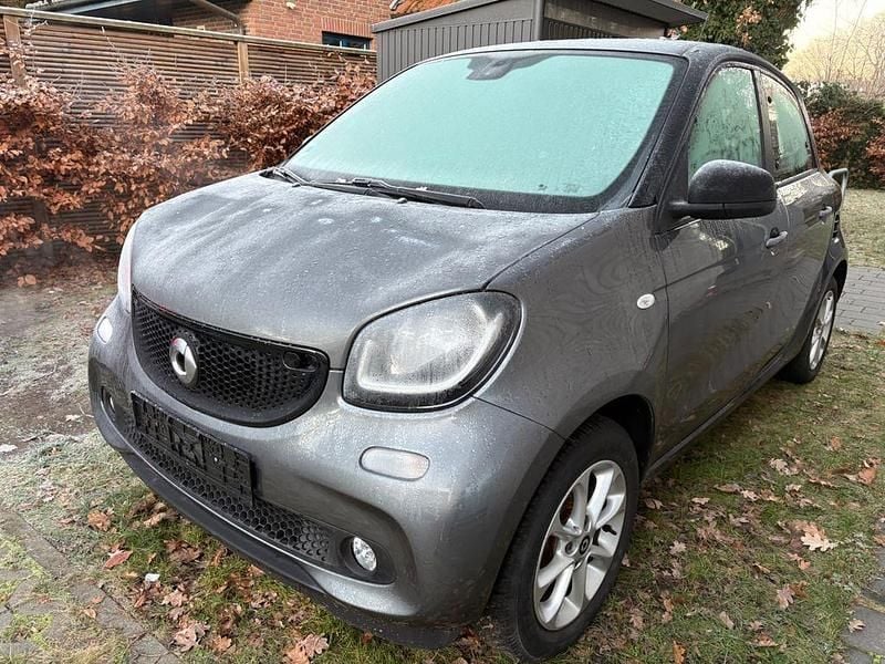 Schwarz Gebraucht 2016 Smart ForFour Passion Kleinwagen | 7.350 € (Superpreis) - Bild 1/4