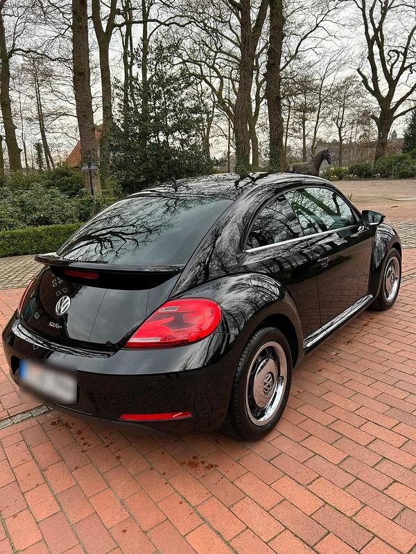 Używany VW Beetle Design 105 KM (77 kW) 2014 Czarny Hatchback