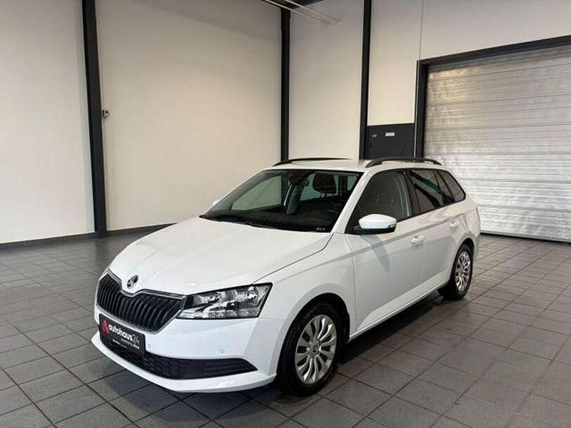 Gebraucht Skoda Fabia Ambition 95 PS (69 kW) 2022 Weiß Kleinwagen