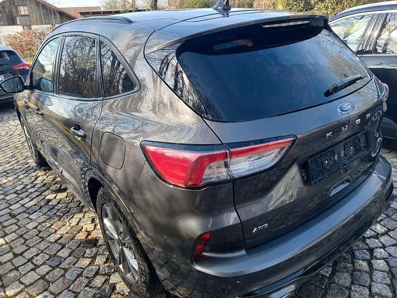 Gebraucht Ford Kuga ST-Line X 190 PS (139 kW) 2020 Grau SUV