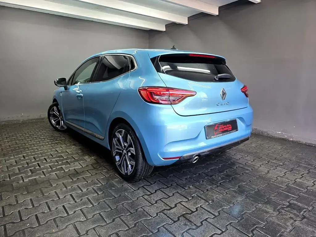 Gebraucht Renault Clio V Edition One 131 PS (96 kW) 2020 Blau Limousine