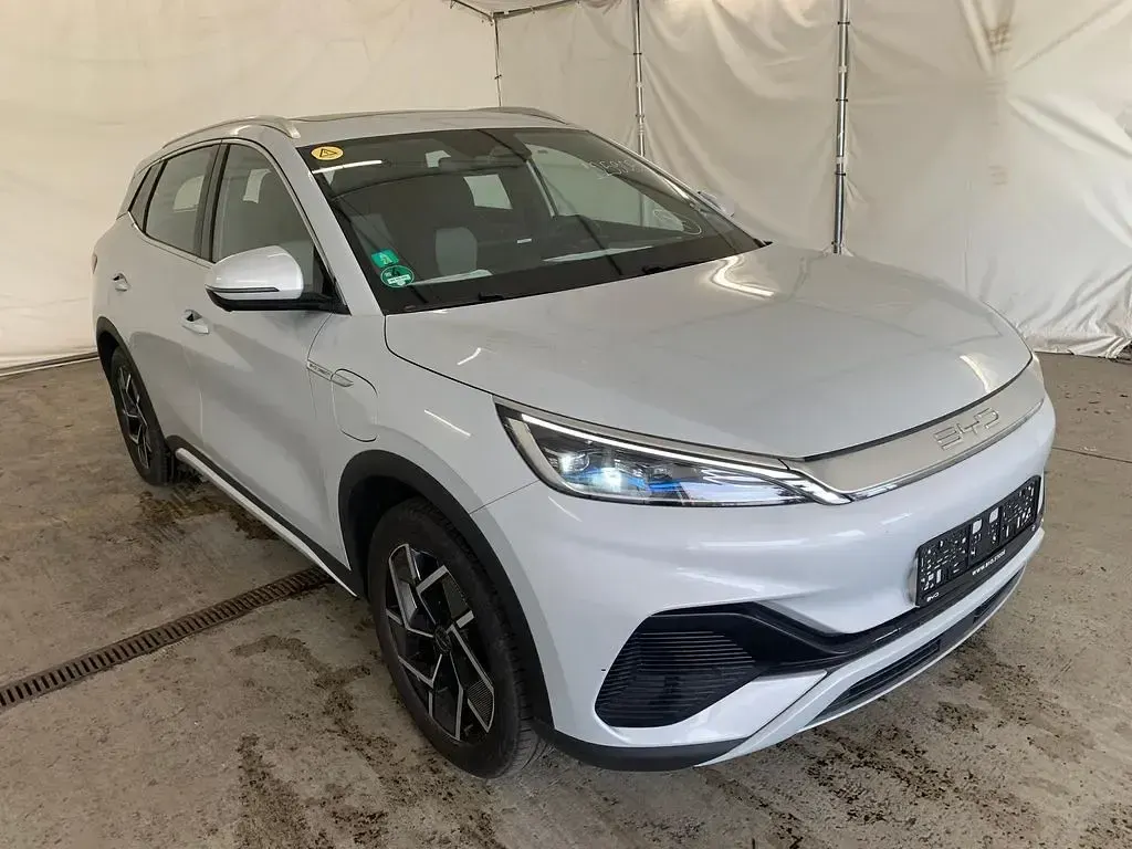 Gebraucht BYD Atto 3 Design 150 kW (204 PS) 2023 Skiing white SUV