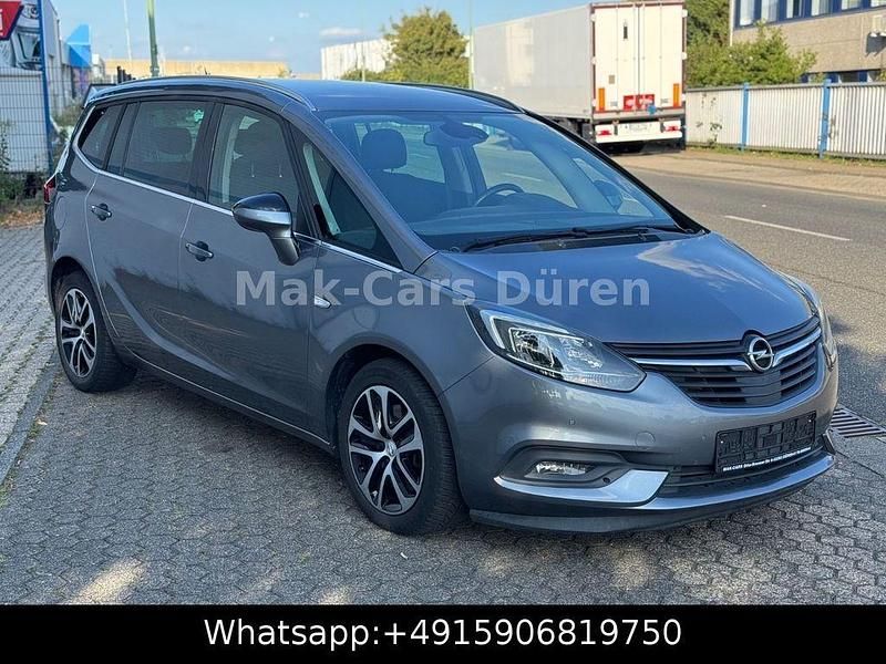 Gebraucht Opel Zafira Edition 131 PS (96 kW) 2018 Grau Van / Kleinbus