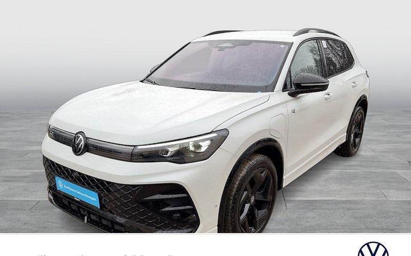 Gebraucht VW Tiguan R-line 204 PS (150 kW) 2025 Weiß SUV