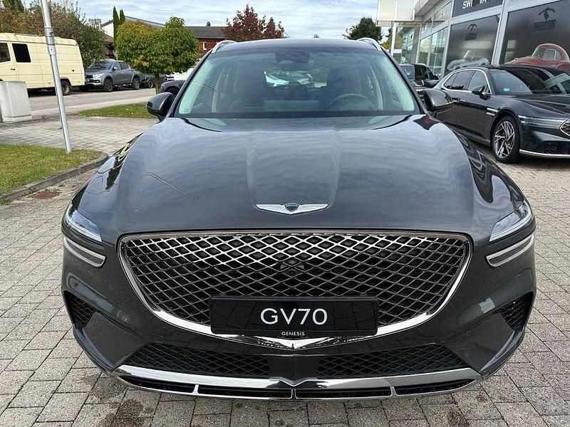 Second-hand Genesis GV70 201 CP (147 kW) 2024 Gri SUV