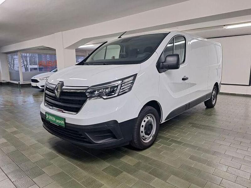 Gebraucht Renault Trafic 110 PS (80 kW) 2022 Weiß Van / Kleinbus