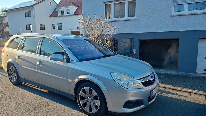 Gebraucht Opel Vectra Cosmo 150 PS (110 kW) 2008 Silber Limousine
