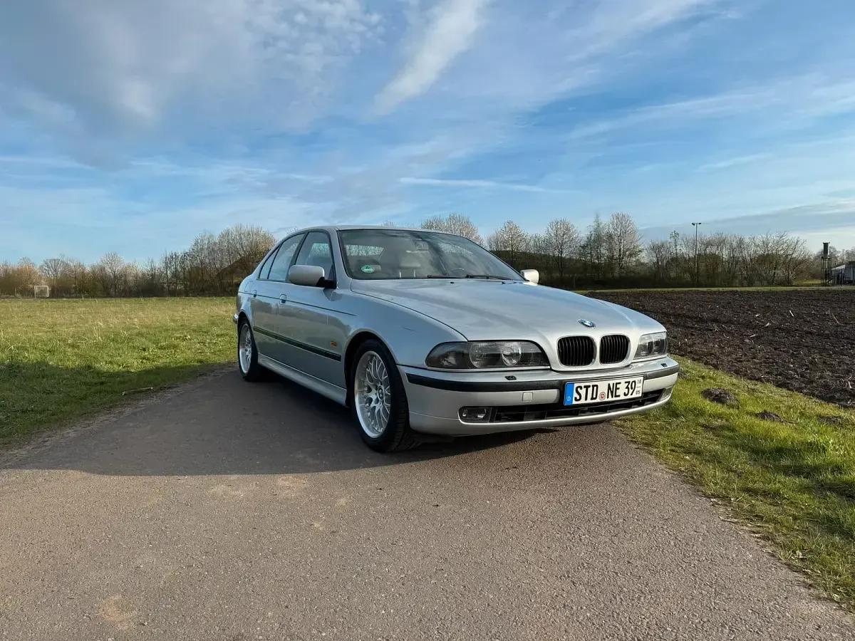 Second-hand BMW 520 150 CP (110 kW) 1996 Argintiu Berlinǎ