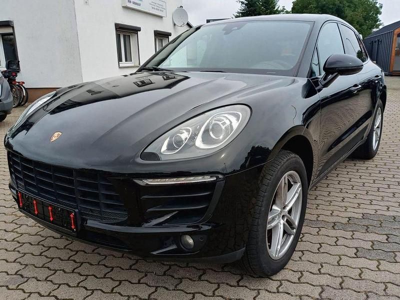Schwarz Gebraucht 2014 Porsche Macan S SUV | 33.900 € (Guter Preis) - Bild 1/4