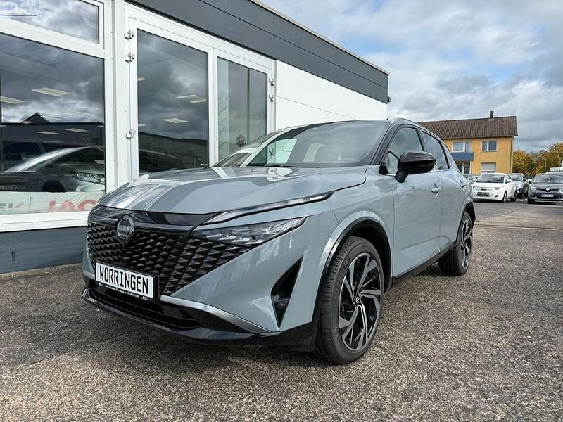 Grau Neu 2025 Nissan Qashqai 360º SUV | 36.590 € (Teuer) - Bild 1/4