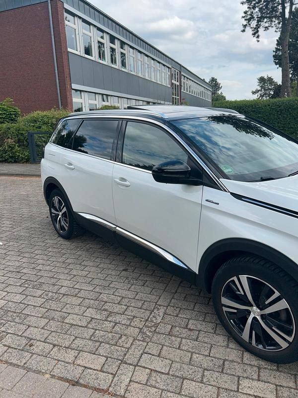 Gebraucht Peugeot 5008 GT 181 PS (133 kW) 2018 Weiß SUV
