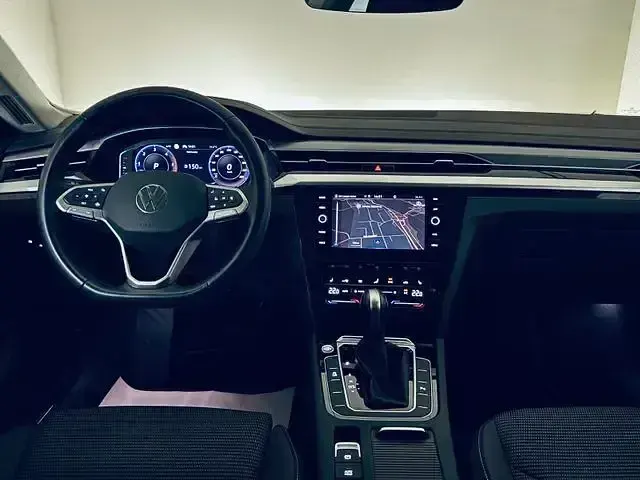 Gebraucht VW Arteon 150 PS (110 kW) 2022 Mondsteingrau Kombi