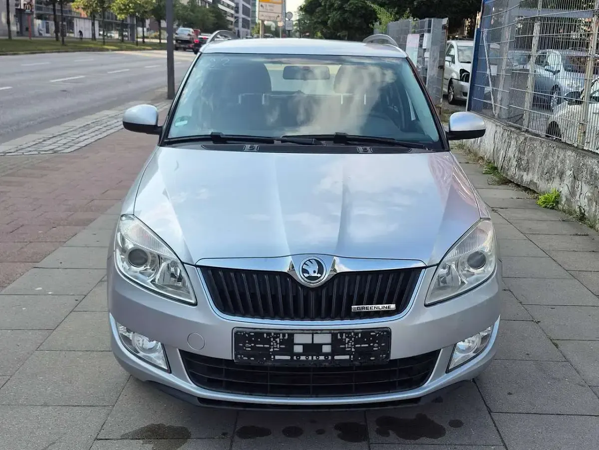 Gebraucht Skoda Fabia GreenLine 75 PS (55 kW) 2013 Brilliantsilber metallic Kombi