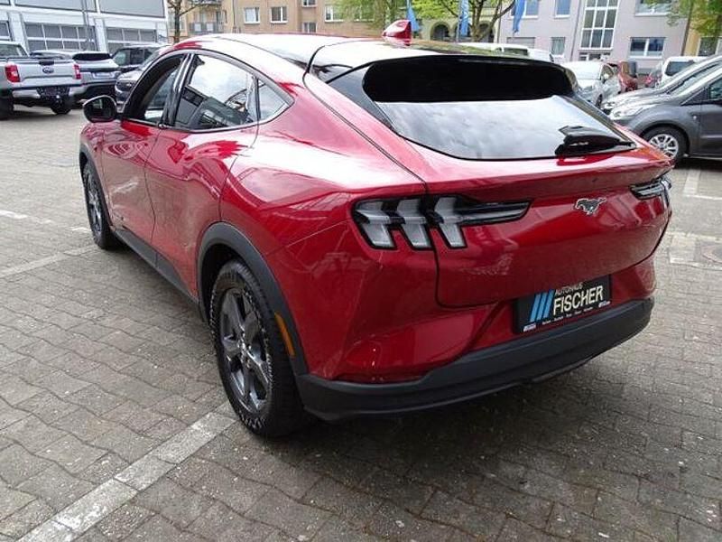 Gebraucht Ford Mustang Mach-E 216 kW (294 PS) 2022 Rot SUV