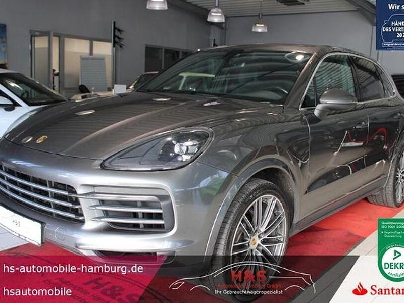 Grau Gebraucht 2020 Porsche Cayenne SUV | 52.900 € - Bild 1/4