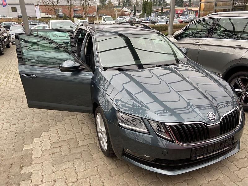 Gebraucht Skoda Octavia Drive 116 PS (85 kW) 2017 Grau Kombi