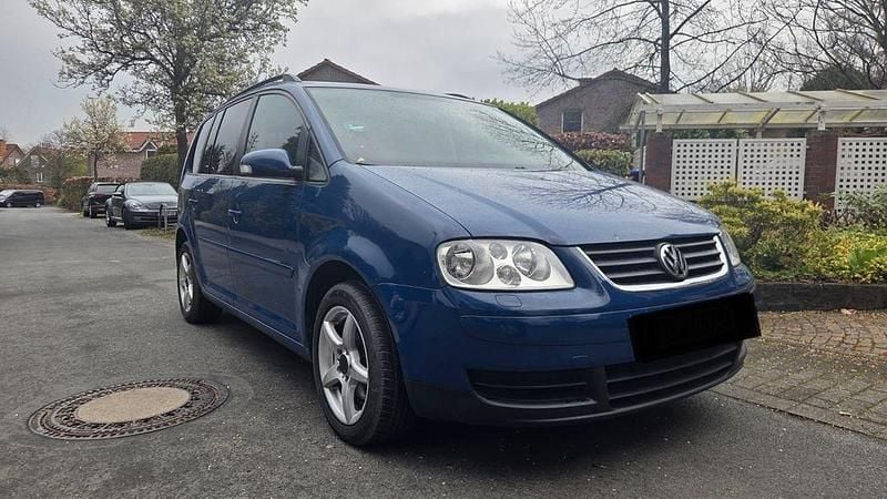 Gebraucht VW Touran 140 PS (102 kW) 2006 Blau Van / Kleinbus