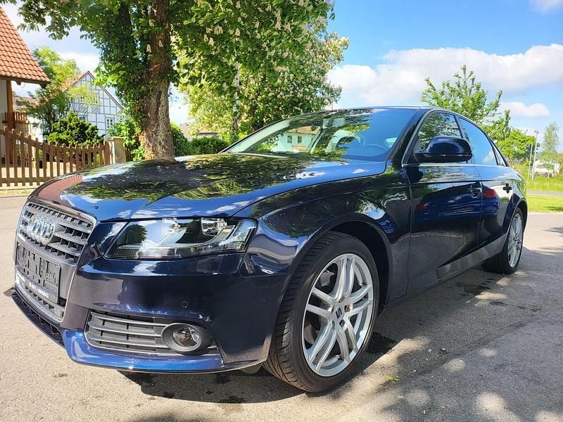 Blau Gebraucht 2008 Audi A4 Ambition Limousine | 5.200 € (Fairer Preis) - Bild 1/4