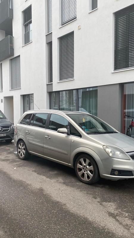 Gebraucht Opel Zafira 120 PS (88 kW) 2006 Beige Van / Kleinbus
