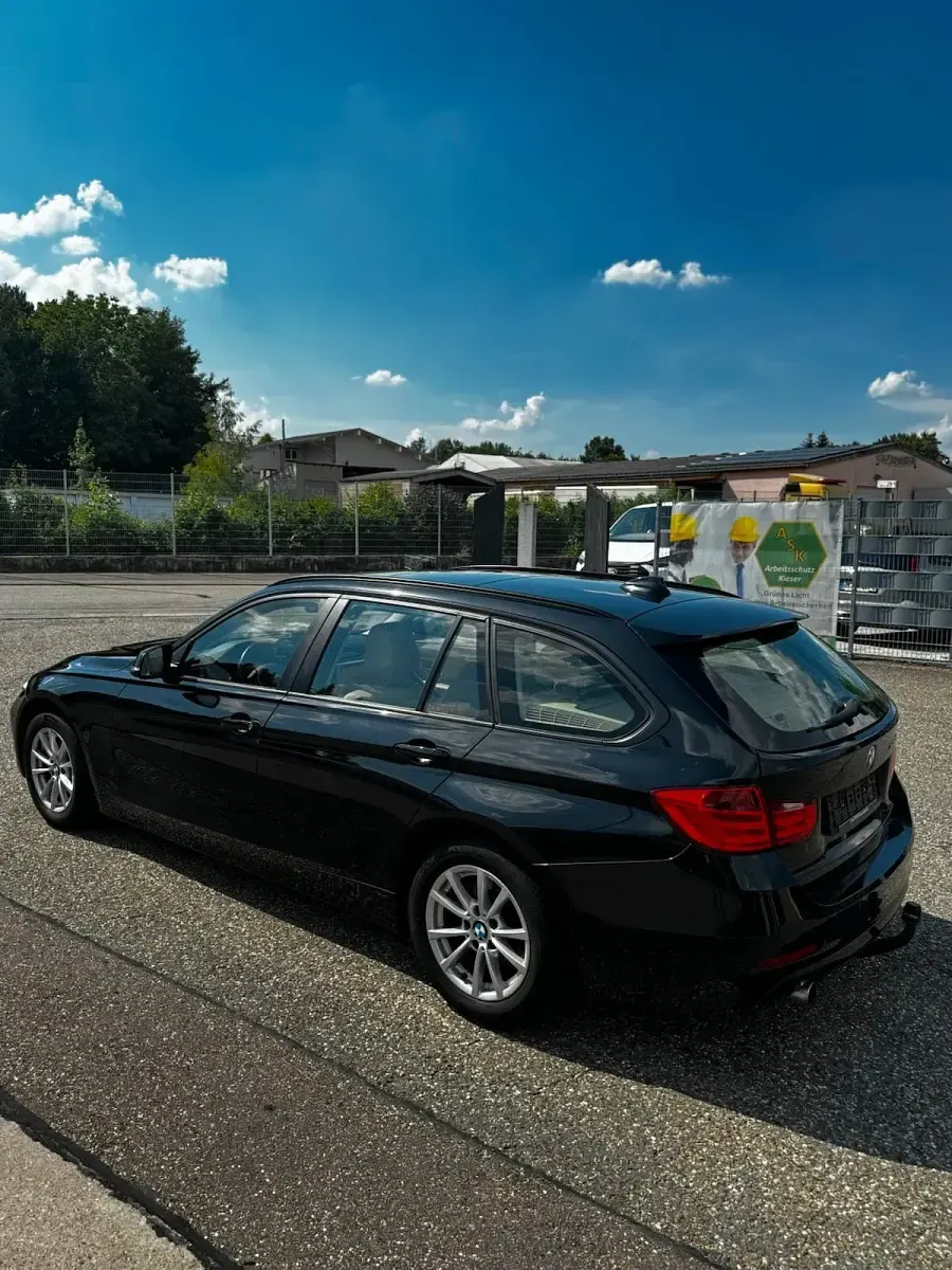 Gebraucht BMW 320 190 PS (139 kW) 2014 Schwarz Kombi