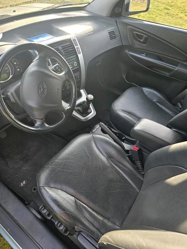 Gebraucht Hyundai Tucson GLS 141 PS (103 kW) 2007 Andere farben SUV