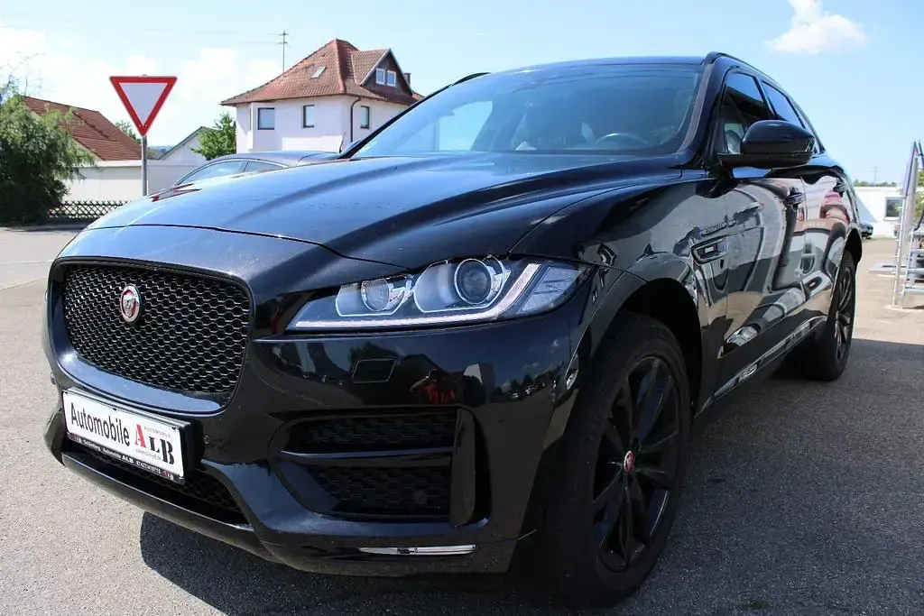 Gebraucht Jaguar F-Pace R-Sport 300 PS (220 kW) 2017 Schwarz SUV