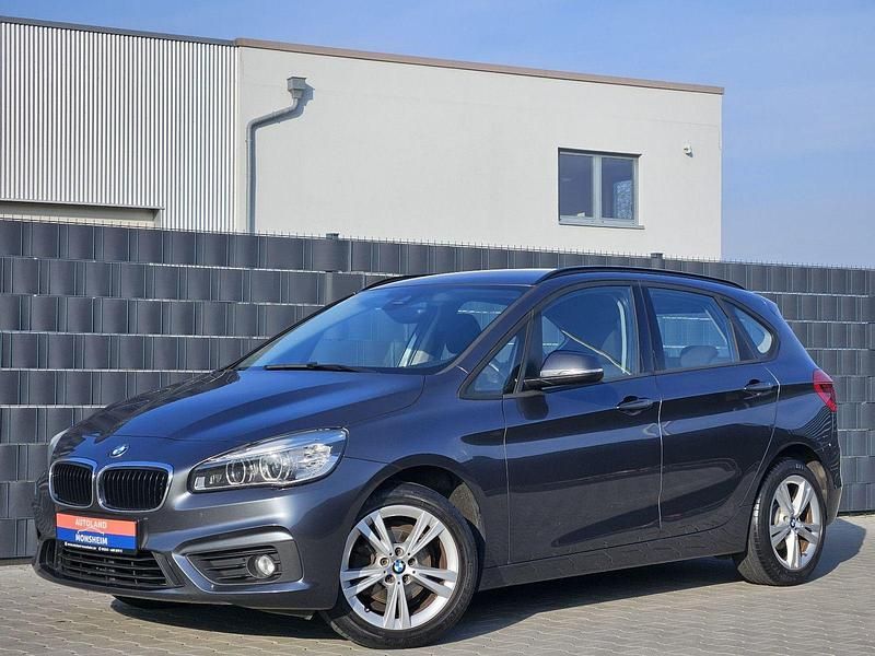 Second-hand BMW 218 Advantage 150 CP (110 kW) 2017 Gri Break
